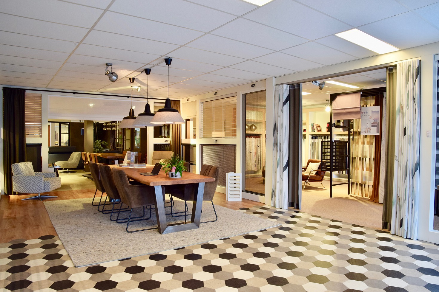 Aanhuis.nl Oude-Tonge