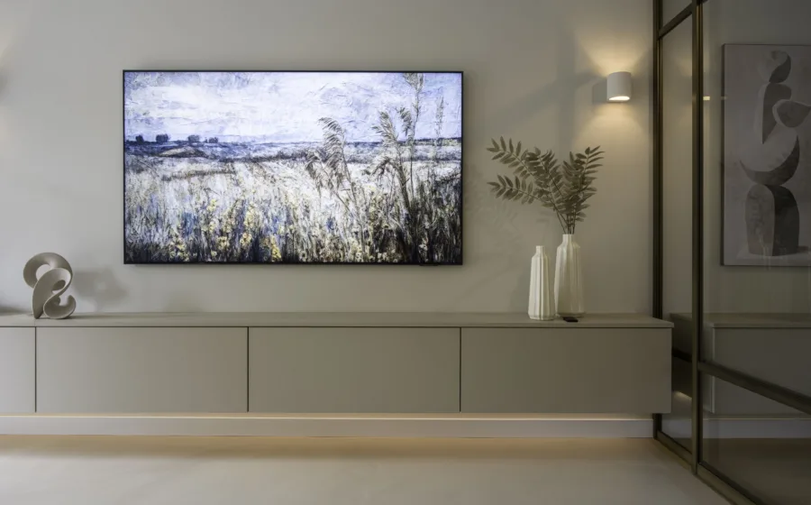 TV kast op maat in de woonkamer | Aanhuis.nl