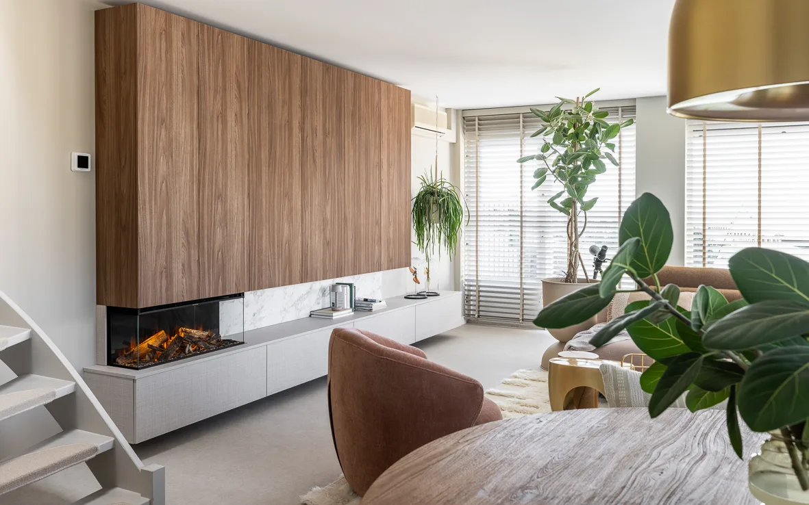 Vtwonen aflevering 2 in Vinkeveen - Tv-kast op maat