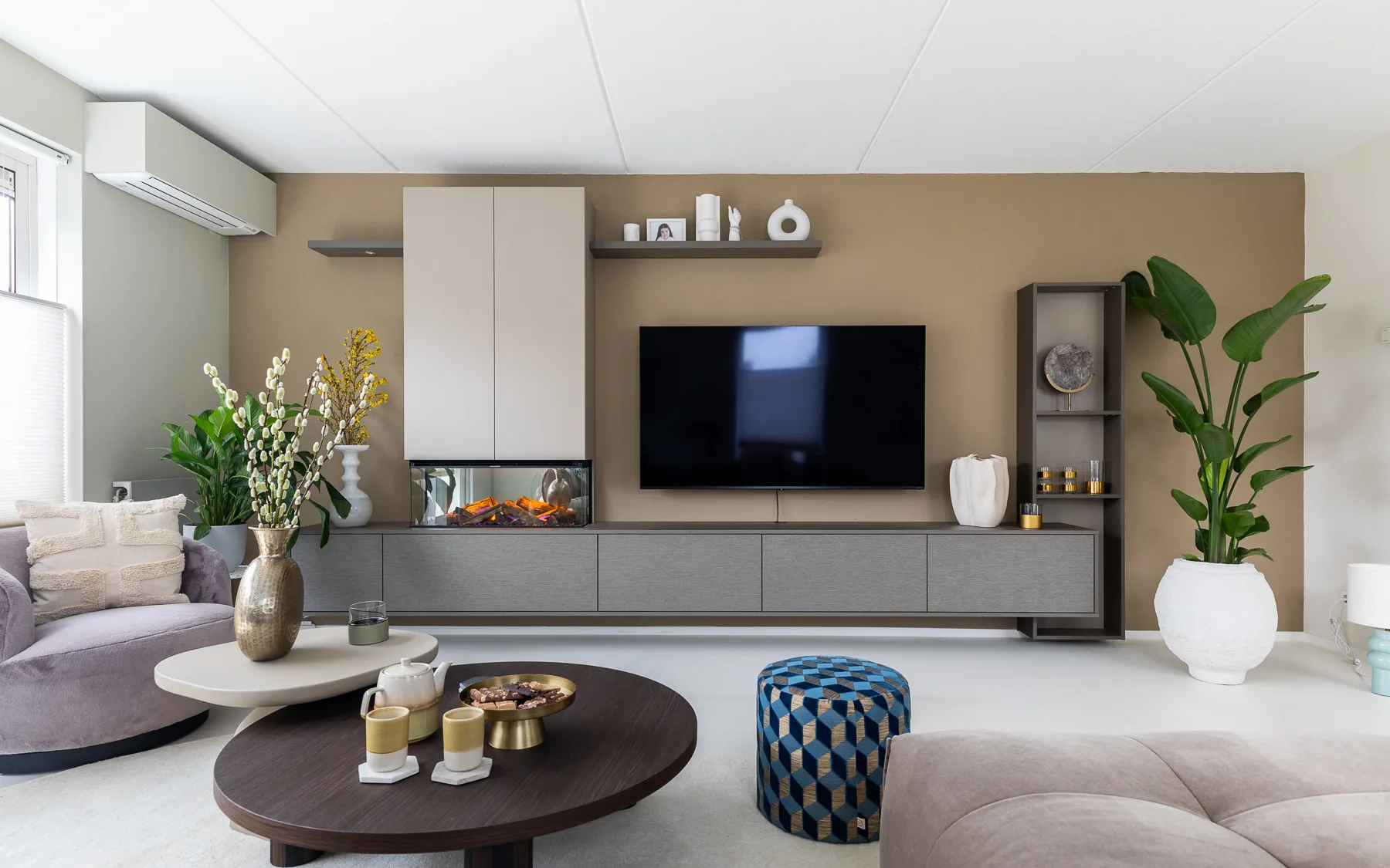 vtwonen seizoen 18 afl. 1 Almere woonkamer kast