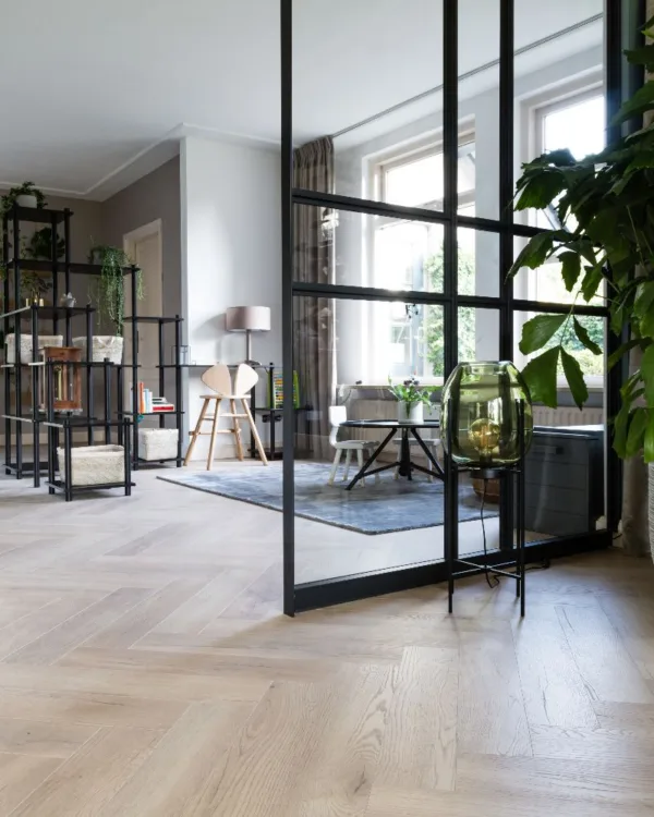 Laminaat vloeren bij Aanhuis