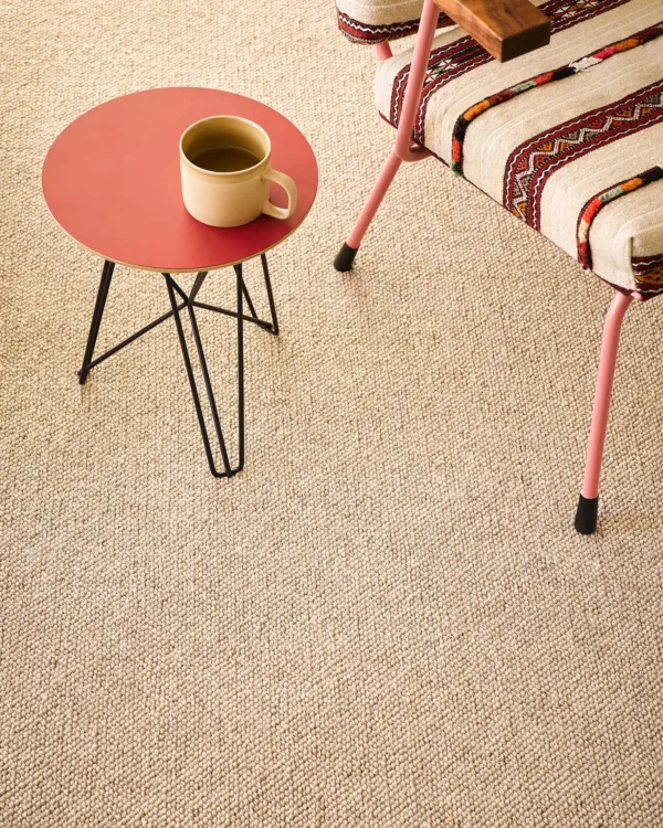 Wollen tapijt in je interieur voor een natuurlijke en zachte sfeer