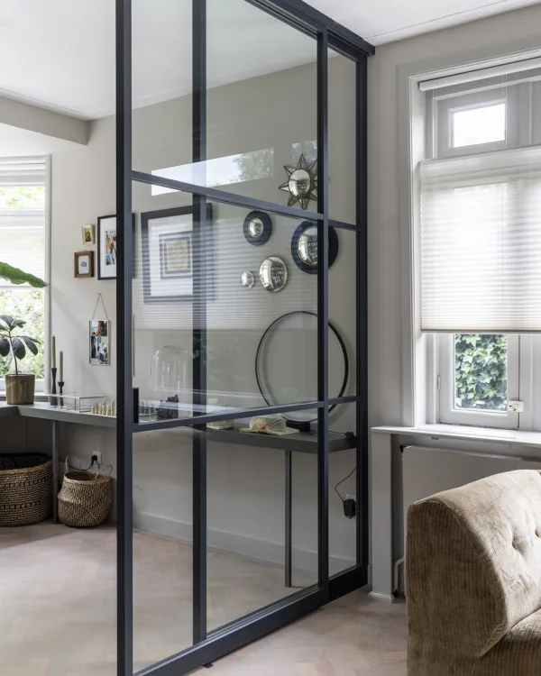 Plissés op maat in de woonkamer