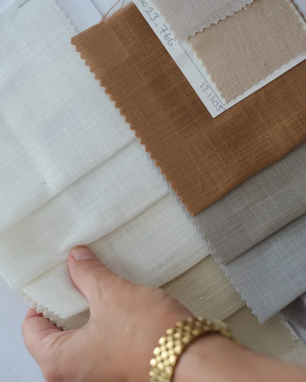 Gordijnen stalen in beige/wit/bruin tinten