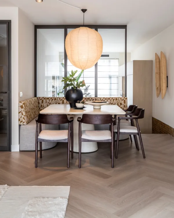 Basic naturel eethoek met pvc visgraat vloer