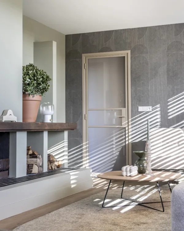 Evc-vloer in de woonkamer - basic naturel woonstijl - vtwonen x Aanhuis.nl