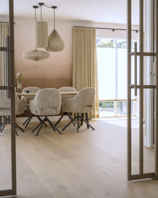 Sfeervolle houten vloer van Aanhuis.nl - Project Scandinavian Chic