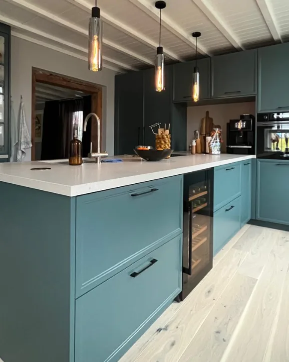 Hello Front Keukenrenovatie blauwe keuken