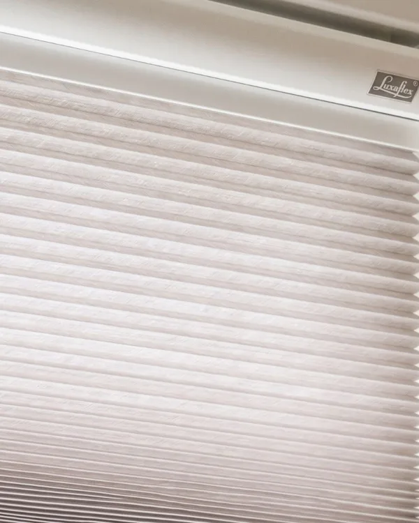 Luxaflex Duette Shades Beige vtwonen