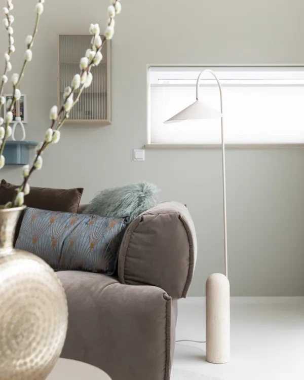 vtwonen seizoen 18 afl. 1 Almere woonkamer