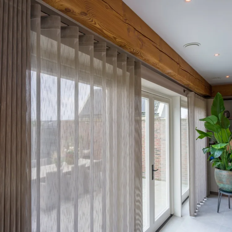 Elektrische gordijnen voor grote pui