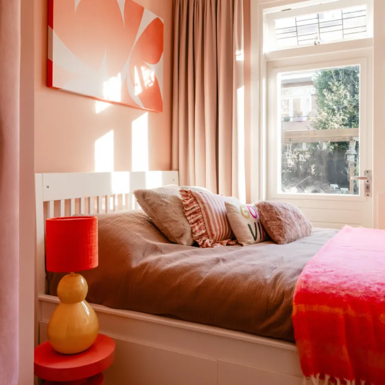 Verduisterende gordijnen in de kinderslaapkamer