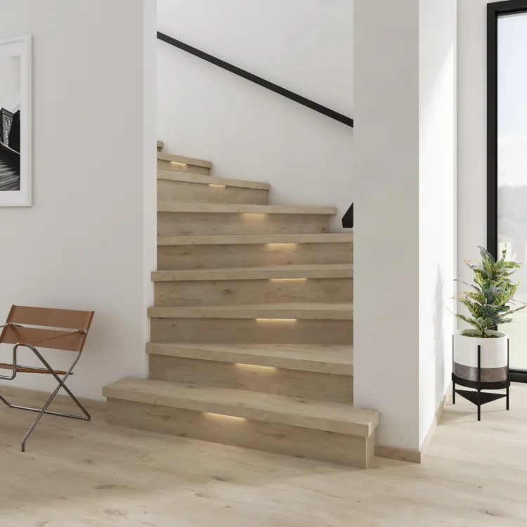 Coretec pvc houtlook traprenovatie door Aanhuis.nl