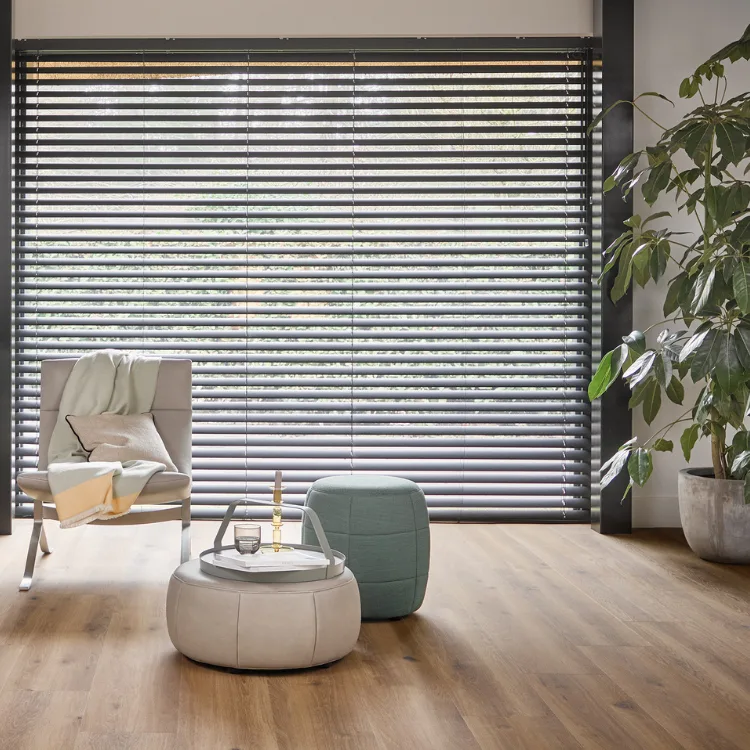 Pvc vloer Kahlo - natuurlijke, lichte bruin tint in de woonkamer