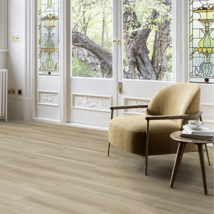 Lichte moduleo pvc vloer in zithoek