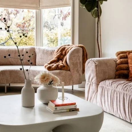 Sfeerfoto woonkamer in Japandi stijl in vtwonen