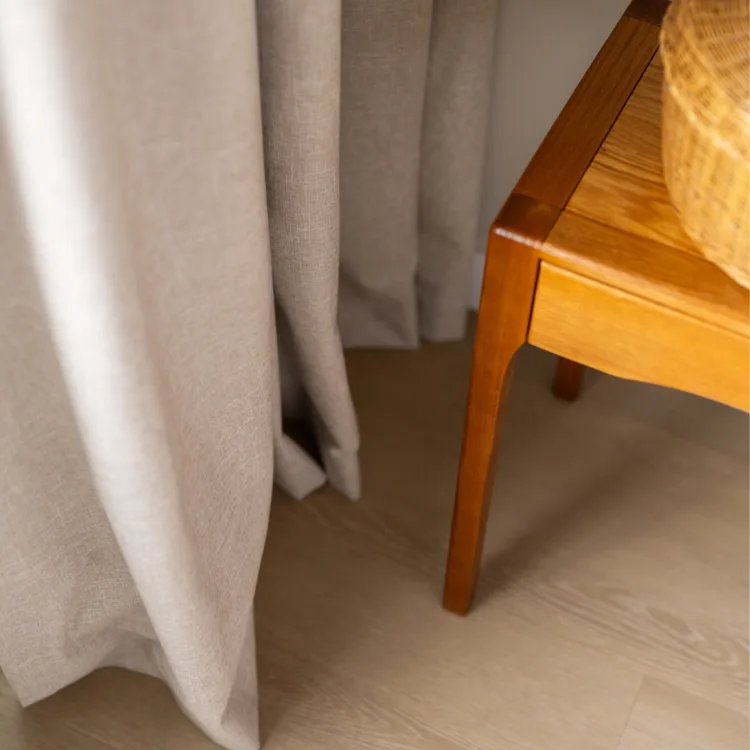 houtlook pvc vloer in slaapkamer