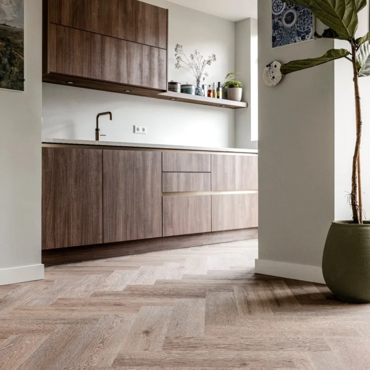 Vtwonen seizoen 18 afl 8 - Voorburg pvc vloer Moduleo Roots