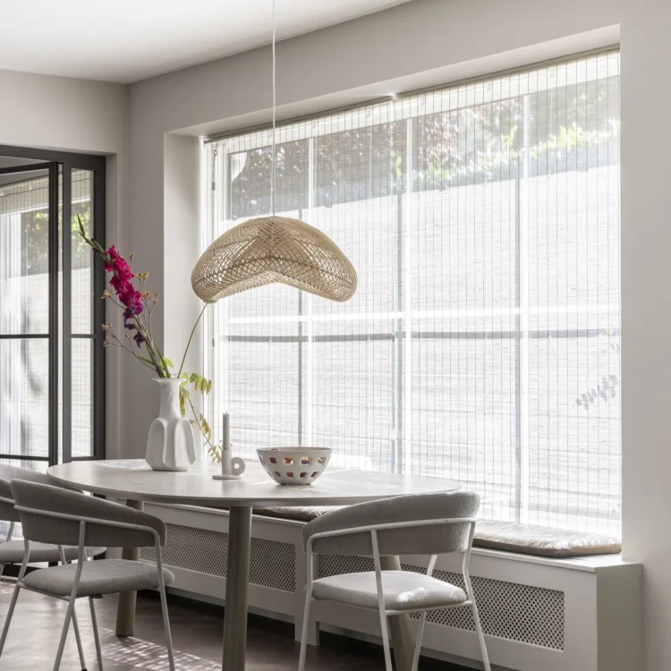 Geweven houten rolgordijnen bij Aanhuis.nl