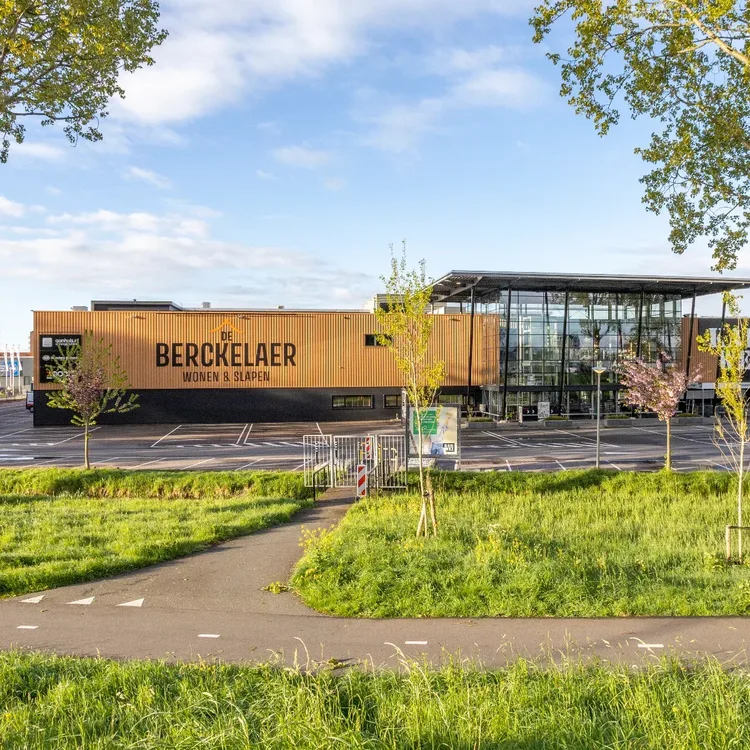 Aanhuis.nl vestiging Berkel en Rodenrijs pandfoto